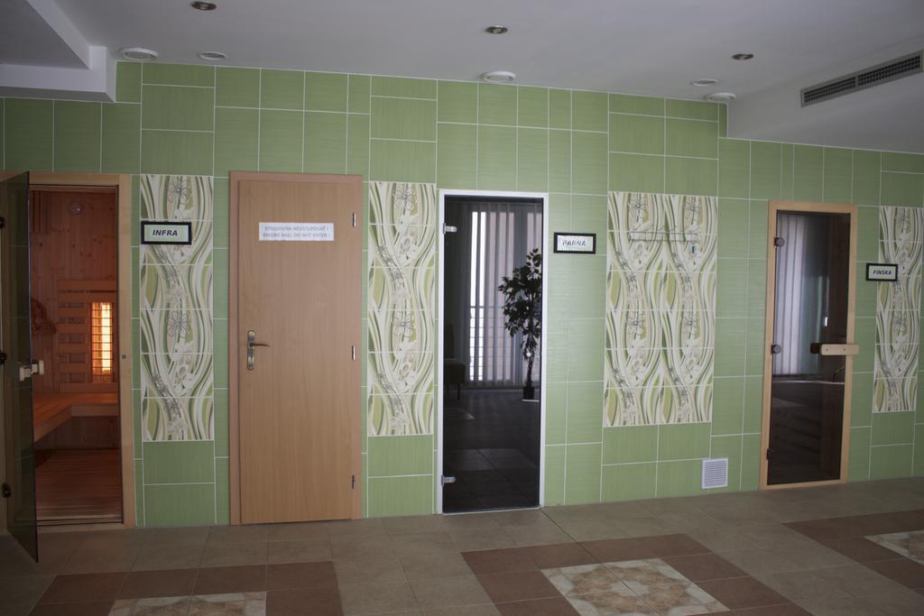 Hotel Vila Anna Trenčianske Teplice Dış mekan fotoğraf