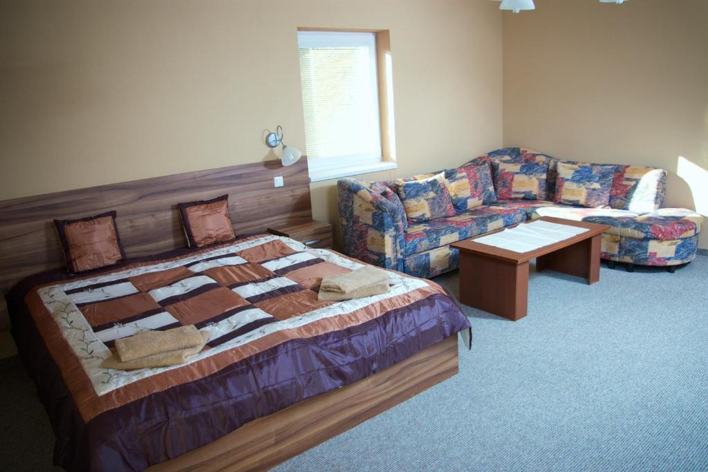 Hotel Vila Anna Trenčianske Teplice Dış mekan fotoğraf